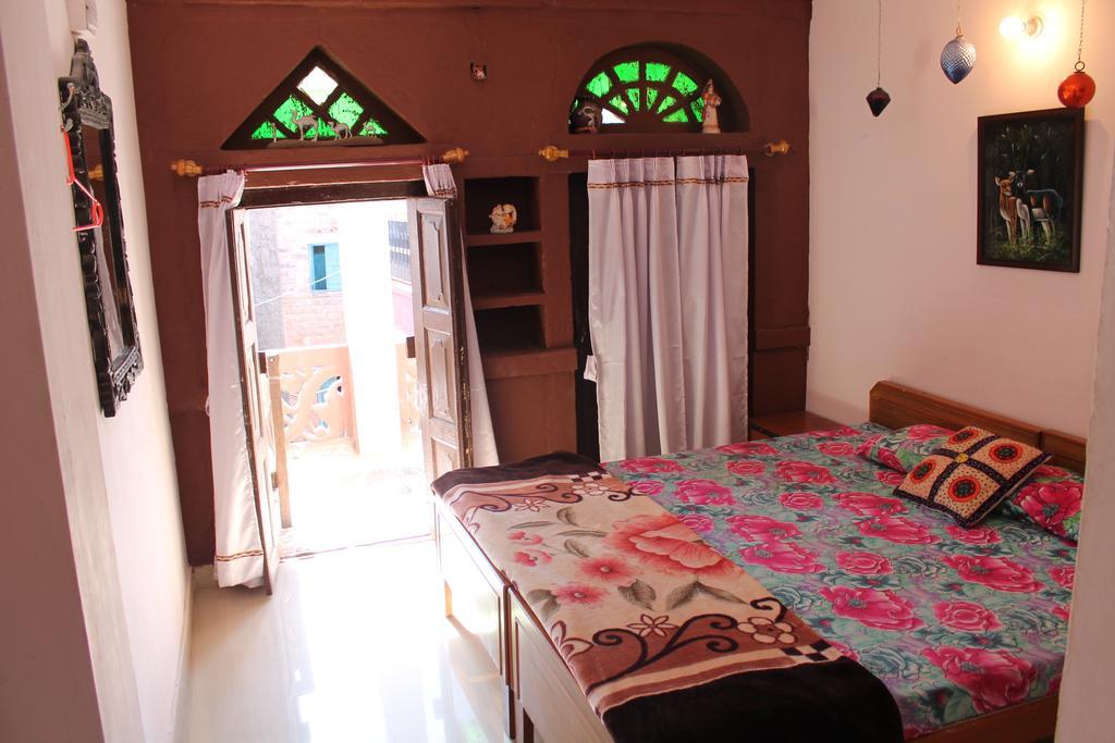 Kesar Heritage Guest House Τζοντχπούρ Δωμάτιο φωτογραφία