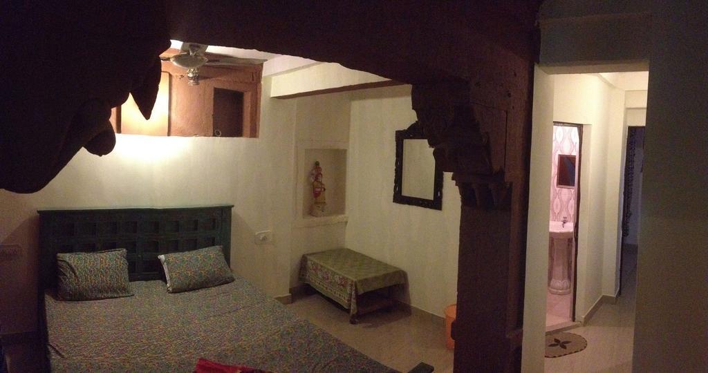 Kesar Heritage Guest House Τζοντχπούρ Δωμάτιο φωτογραφία
